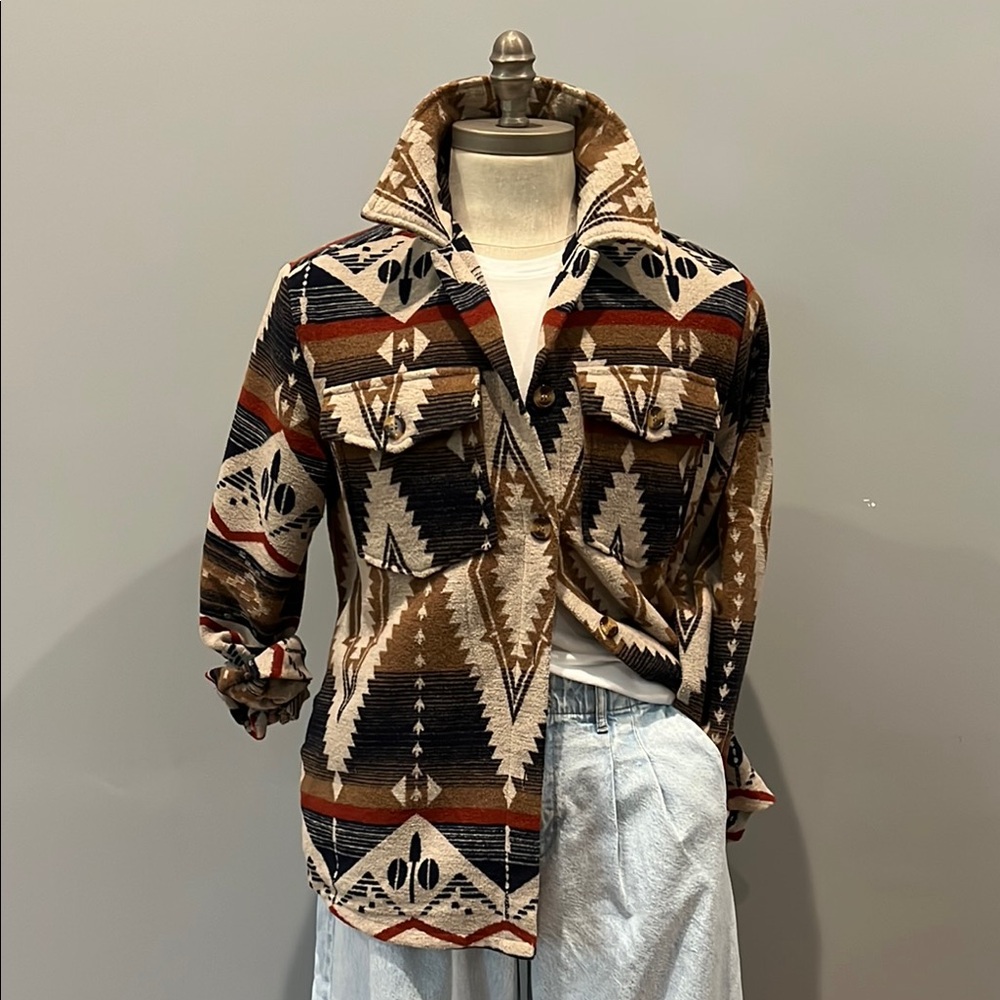Geometric Patterned Shirt Jacket - image 1